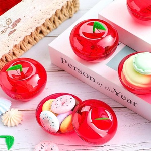 Caja de Plástico para Dulces con Diseño de Manzana Navideña, Entrega Inmediata, para Regalos, Fiestas y Eventos - Product Image 2