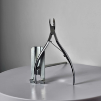 Pince à cuticules en acier inoxydable de qualité médicale, coupe-cuticules aiguisé, ouverture large pour salon de manucure et spa