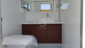 Sang trọng di động ngoài trời phòng tắm nhà vệ sinh Trailer 3.5 mét hiện đại 2 gian hàng di động Cấu trúc thép làm bánh sandwich Panel-Đối với chúng tôi - Product Image 6