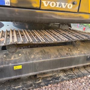 Excavatrice hydraulique sur chenilles VOLVO EC220 d'occasion, machinerie d'origine, 22 tonnes, bon état pour la construction - Product Image 5