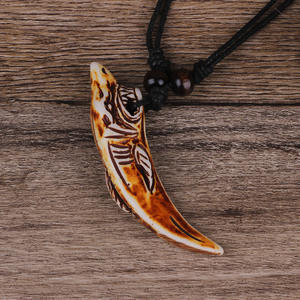 Collar con colgante <span class=keywords><strong>de</strong></span> diente <span class=keywords><strong>de</strong></span> <span class=keywords><strong>lobo</strong></span> <span class=keywords><strong>de</strong></span> imitación <span class=keywords><strong>de</strong></span> hueso <span class=keywords><strong>de</strong></span> yak, estilo vintage, con diseño <span class=keywords><strong>de</strong></span> calavera <span class=keywords><strong>de</strong></span> resina y cadena <span class=keywords><strong>de</strong></span> cuerda, joyería unisex al por mayor - Product Image 4