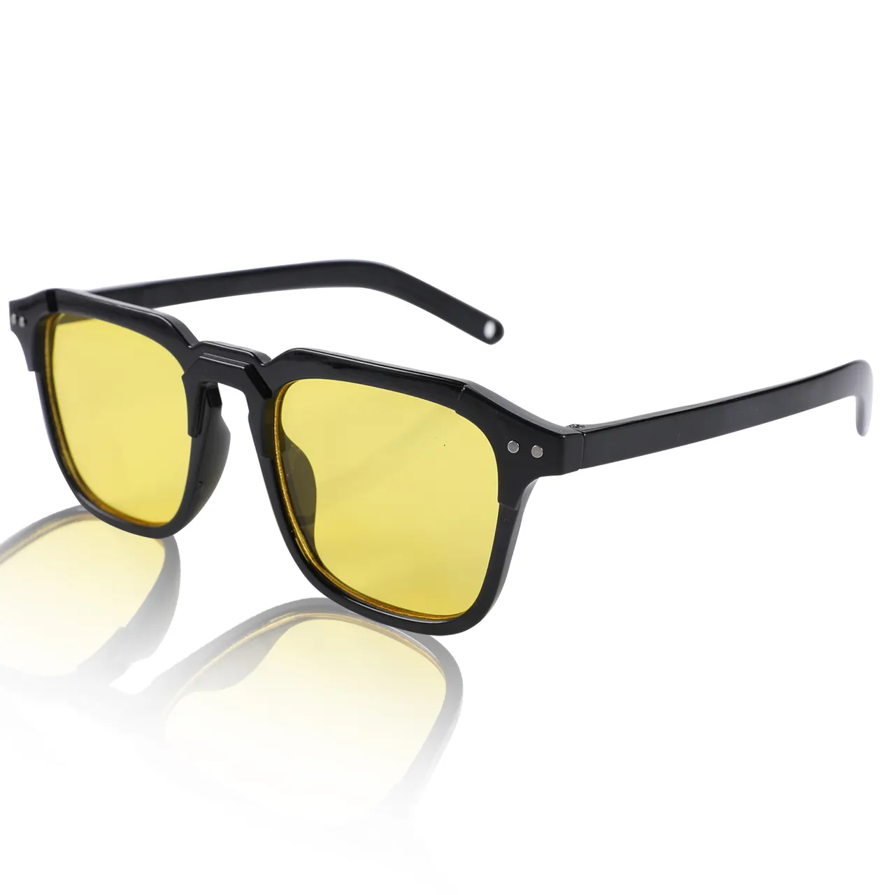 نظارات شمسية مصممة من زجاج الشمس الأعلى مبيعًا جودة مضمونة مربعة للنساء والرجال تستخدم منتجات الألبان في الهواء الطلق