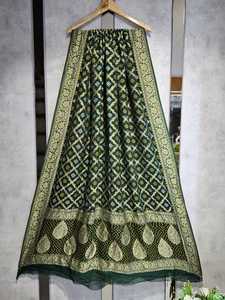 Premium 2,50 metros de largo suave puro Georgette Dupatta elegante brillo con detalles intrincados para ropa india y pakistaní - Product Image 3