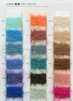 Vente en gros de fil mélangé de laine brossée 4.2Nm Top Dyed Alpaga Long Fiber Wool/Acrylique/Nylon/Polyester recyclé pour le tissage à tricoter
