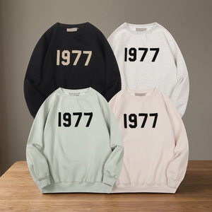 T-shirts Homme Décontractés à Manches Courtes en Coton Mercerisé Imprimé par Pulvérisation, Style Essenti Street Fashion Hip Hop, Personnalisés OEM 24SS avec Lettres - Product Image 3
