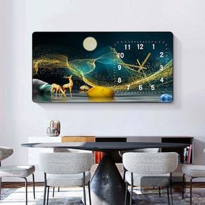 Reloj de Pared Artístico de Porcelana de Cristal, una Fusión de Arte y Tiempo, Fondo Negro, Reloj de Porcelana de Cristal con Diseño de Alce - Product Image 2