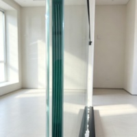 Rampe d'escalier 8+8 mm en verre feuilleté transparent pour escalier intérieur de villa