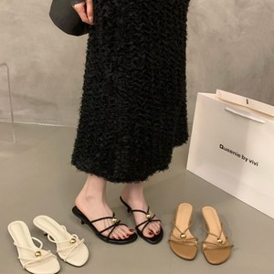Sandalias Planas de Piel Sintética para Mujer, Ligeras, de Verano, con Punta Cerrada, Diseño Moderno, Suela de Goma - Product Image 4