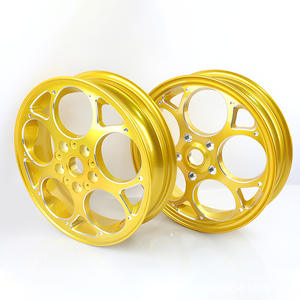 Maßgefertigte 12-Zoll Aluminiumfelgen für <span class=keywords><strong>Vespa</strong></span> GTS GTV 300 mit Doppel-Scheibenbremsen - Product Image 4