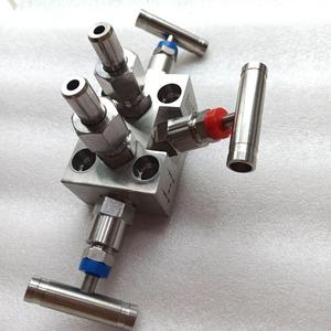 Rosemounte 0305 Collecteur intégré à 5 vannes en acier inoxydable 0305RC52B11 305 pour vente chaude Rosemounte 0305 5 vannes en acier inoxydable - Product Image 4