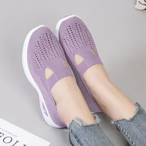 新しい河南省の女性の靴ファッションカジュアルZapatillasブーストスリッポンフラットシューズ
