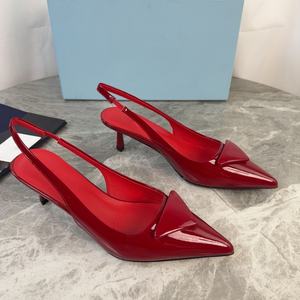 Zapatos de tacón alto de cuero genuino, sexys y de alta calidad. Marca original. Creación del diseñador. Zapatos de tacón alto plateados para mujer - Product Image 1