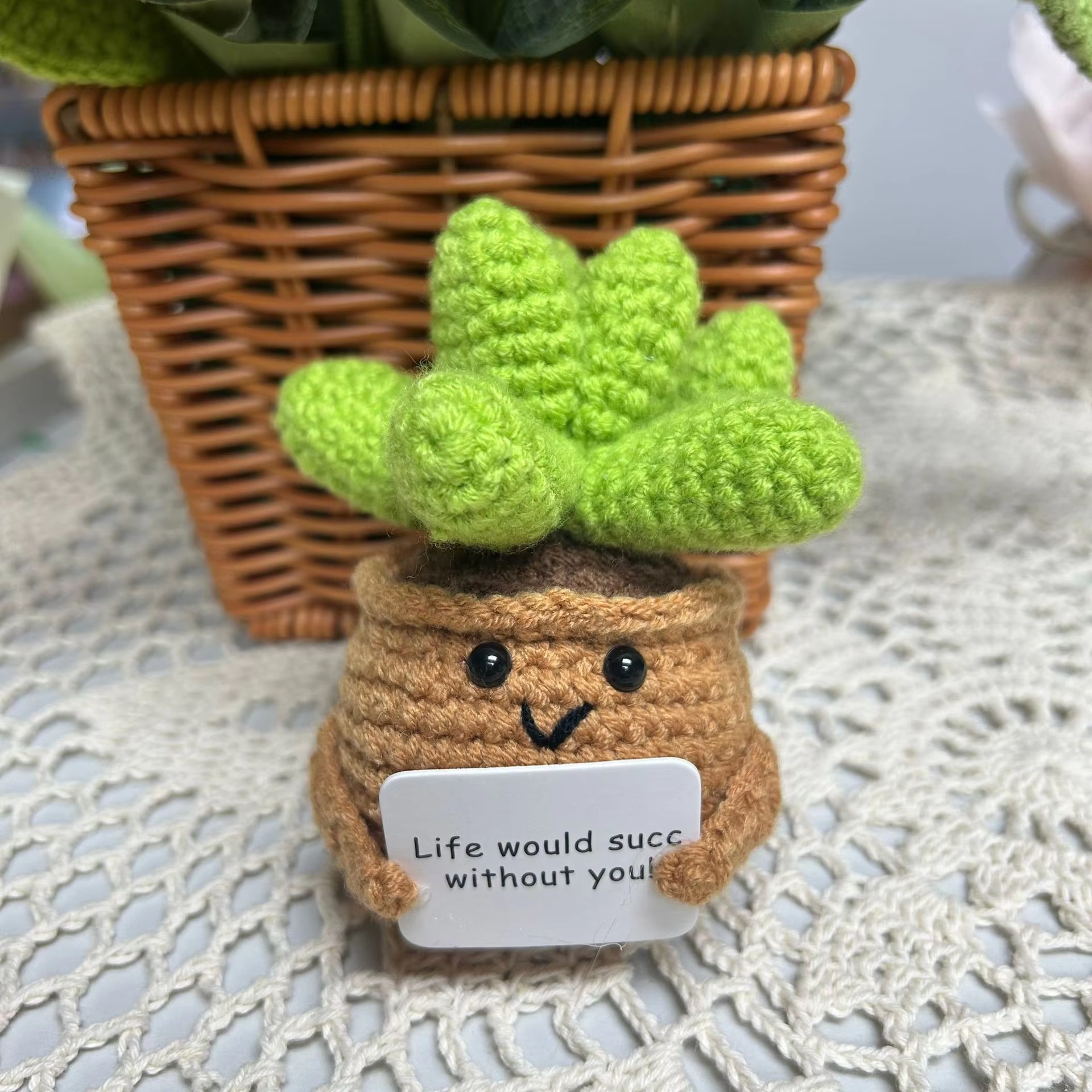 Green-1 crochet cactus potted plant