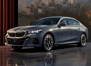 Auto sportiva di lusso per veicoli elettrici 2024 BMWs I5 con batteria al litio con sterzo sinistro-nuovi prezzi usati per i modelli I5 40L/50L AG - Product Image 4