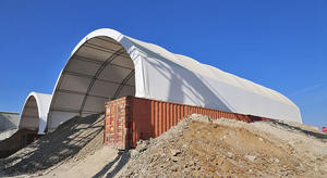 Abri de stockage en dôme préfabriqué de 40 pieds résistant aux intempéries pour les chantiers de construction, les fermes et la logistique - Product Image 2