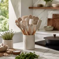 Set d'ustensiles de cuisine personnalisés Set d'ustensiles de cuisine en silicone Set d'ustensiles de cuisine antiadhésifs Batterie de cuisine avec spatule