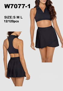 Completo Sportivo 2 Pezzi: Top Corto con Colletto e Gonna Plissettata a Vita Alta, Senza Maniche, per Yoga e Tennis, Nero Tinta Unita - Product Image 1