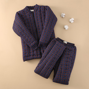 Conjunto de Chaqueta Bomber Hecha a Mano y Pantalones de Cintura Alta para Hombre, Invierno, Grueso, Cálido, Holgado, con Estampado de Corazones, Estilo Urbano para Papá y Abuelo - Product Image 1