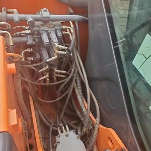 MINI excavatrices utilisées originales japonaises Hitachi ZX60 MINI excavatrice hydraulique sur chenilles de 6 tonnes - Product Image 5