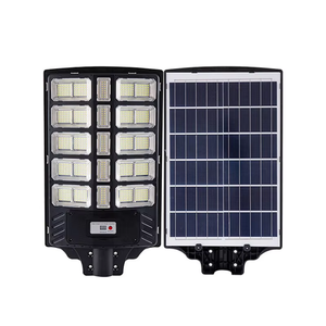 Lampadaire solaire extérieur 1000W Lumens élevés tout-en-un avec télécommande Offre Spéciale de cote IP65 pour l'éclairage routier - Product Image 4