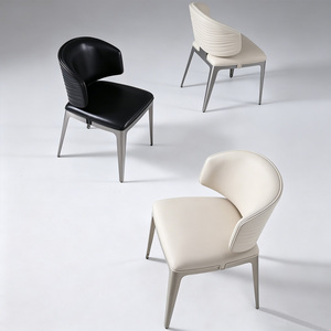 <span class=keywords><strong>Chaise</strong></span> de salle à manger moderne en cuir microfibre <span class=keywords><strong>beige</strong></span> de luxe léger avec structure en acier inoxydable et éponge 45D pour la maison et les restaurants - Product Image 2