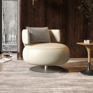 Poltrona Girevole Nordica Moderna e Semplice da Salotto o Camera da Letto per il Tempo Libero, Divano Singolo Creativo in PELLE per Casa e Hotel, Poltrona d'Accento - Product Image 3