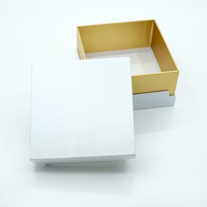 Luxury Gift Cardboard Bee Bottle Honey Box Packaging Custom Printed Mini Pill Honey Small Sachet with Paper Box