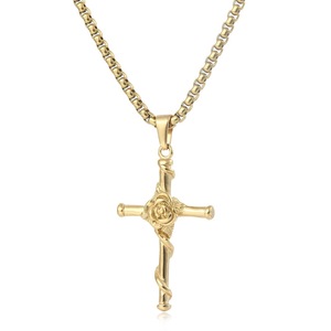 Yunnique – collier avec pendentif croix rose punk européen et américain en acier inoxydable, chaîne dorée de 60cm, bijoux à la mode - Product Image 1