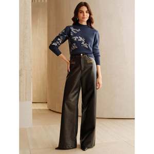 Pull à col montant en jacquard floral noir S Pulls pour femmes - Product Image 3