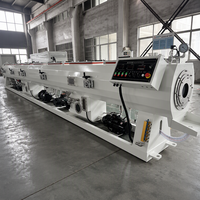 Machine automatique d'expansion de tuyaux en PVC, machine d'extrusion électrique de tuyaux en PVC, machine à coudes de tuyaux en plastique, ligne de machines lourdes pour tuyaux en PVC