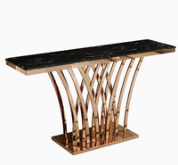 Tables consoles modernes de luxe en métal rose doré avec plateau en marbre pour la maison, le salon ou le couloir