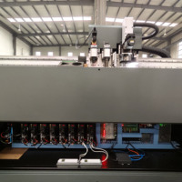 Máquina de Corte CNC de Alta Gama para Material Publicitario, Papel Adhesivo, Vinilo, Etiquetas, Cartón, Plotter de Corte de Superficie Plana