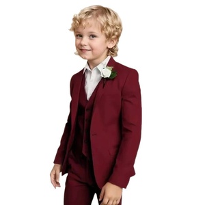 Nuovo Arrivo Estivo: Elegante Completo da Cerimonia per Bambini in Poliestere Tinto in Capo con Stampa Floreale, Ideale per Compleanni e Servizi Fotografici - Stile Piccolo Gentiluomo - Product Image 5
