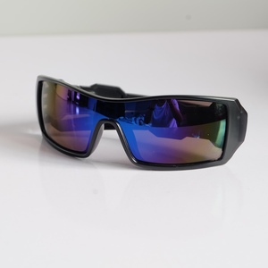 Gafas <span class=keywords><strong>de</strong></span> Sol Deportivas Resistentes al Viento para Hombre, Lentes <span class=keywords><strong>de</strong></span> Sol para Ciclismo, Gafas <span class=keywords><strong>de</strong></span> Exterior con Lentes <span class=keywords><strong>de</strong></span> Espejo, Protección UV400, Modelo 36968 - Product Image 2