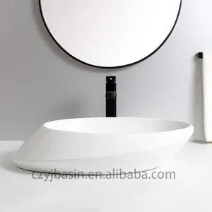 Lavabo en céramique doré de luxe or et blanc comptoir unique face salle de bains lavabo à main lavabo art lavabo évier