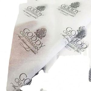 Papier d'emballage imperméable simple face enduit de résine, fabriqué sur mesure à l'usine de Guangzhou, pour l'emballage de vêtements et de chaussettes - Product Image 1