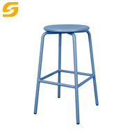 Mobilier de salon moderne d'extérieur Chaise design haute en métal bleu avec cadre en aluminium Tabouret de bar pour coin cuisine café restaurant et salle à manger