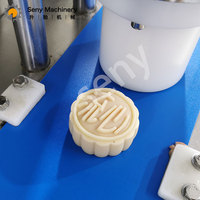Machine électrique multifonctionnelle automatique de boulangerie d'équipement de formation de gâteau de lune pour faire des gâteaux de lune farine lait eau maïs