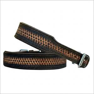 Collar de Cuero para Perro Hecho a Mano con Diseño Geométrico y Cierre de Hebilla, Duradero para Uso en Todas las Estaciones |   Estilo Clásico - Product Image 1
