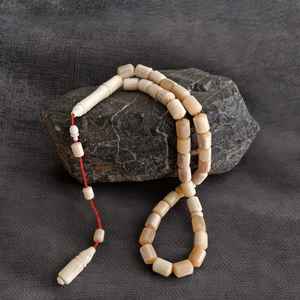 Cuentas de cuerno de búfalo tradicionales, Tasbih, artesanía natural, cuentas de oración hechas a mano para uso devocional, meditación y reflexión consciente. - Product Image 5