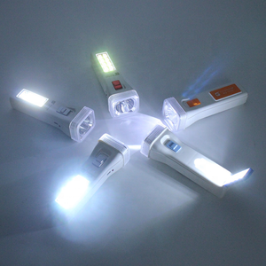 SD-401 SD-402 giá rẻ Durable <span class=keywords><strong>mini</strong></span> điện năng lượng ngọn đuốc <span class=keywords><strong>LED</strong></span> sạc năng lượng mặt trời <span class=keywords><strong>Torch</strong></span> ánh sáng đèn pin cho ngoài trời - Product Image 2