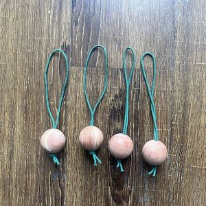 Bolas de Madera de Cedro Rojo con Cuerda y Logotipo Personalizable, 3.4 cm, Diseño Moderno, Multifuncionales para Almacenamiento de Armarios y Zapatos, Regalos Promocionales - Product Image 6