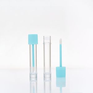 หลอดลิปกลอสแบบกำหนดเองขนาด 3 มล. พร้อมกล่องและฝาเกลียว วัสดุพลาสติก น่ารัก ใช้เป็นพวงกุญแจสำหรับเด็ก บรรจุภัณฑ์ลิปทินท์ - Product Image 3