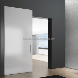 Porte coulissante en bois dissimulée sans rail pour intérieur minimaliste – Idéale pour appartement, chambre, salon, cuisine, hôtel – Porte discrète - Product Image 4