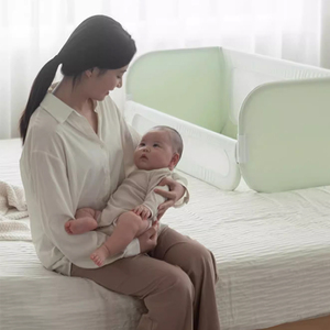 Clôture de lit portable sans installation Clôture anti-chute pour bébé Clôture de chevet pliable Coffre-fort - Product Image 1