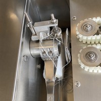 Machine automatique électrique en acier inoxydable pour la ligature et la fixation des saucisses