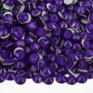 Strass thermocollants Oleeya en verre violet, avec colle forte allemande, pour nœuds et vêtements - Product Image 4