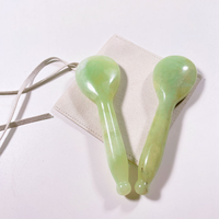 Outil de soin de la peau en pierre Gua Sha en forme de cuillère pour massage du visage