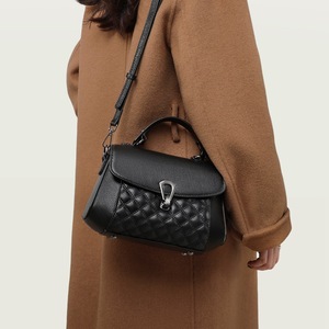กระเป๋าถือหนังแท้ทรง Satchel สำหรับผู้หญิง ลายควิลท์เพชร  หูหิ้วเดี่ยว แฟชั่นกระเป๋าสะพายข้าง - Product Image 2