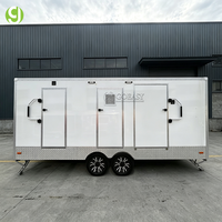 Remorque sanitaire mobile Goeasy à 3 cabines, conforme ADA